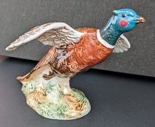9.5" VTG BESWICK "Taking off