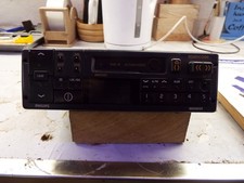 vehicle car stereo, renault 80s 90s lights up needs de coding