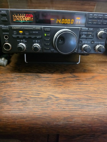 Yaesu ft890 transciver - yaesu,
