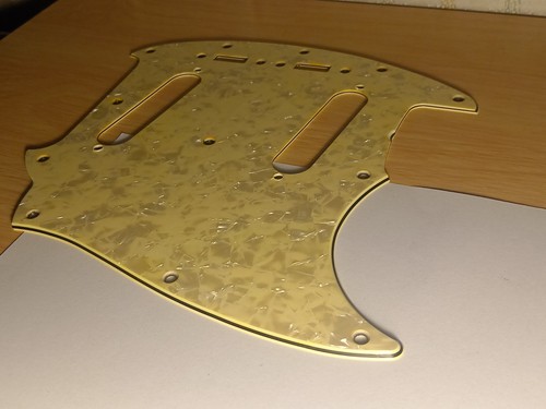 Fender mustang competition - fender,
