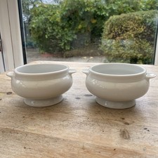 2 White Bowls Classic Porcelain Multipurpose Soup Casserole Dishes Breakfast 
