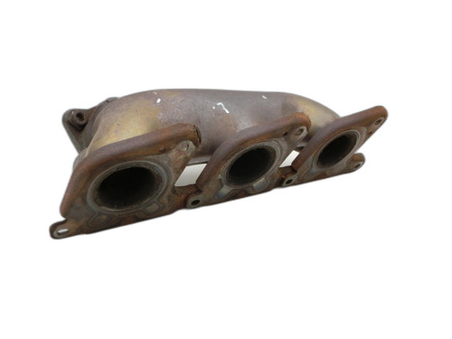 Exhaust manifold for - l,