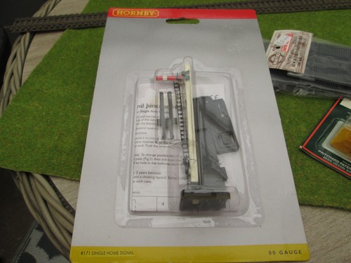 Hornby r171 home signal - hornby,