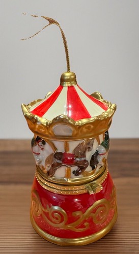 Vtg christmas musical - vtg,