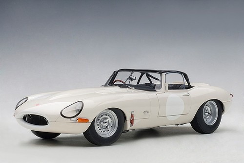 Autoart jaguar e type - 1:18,