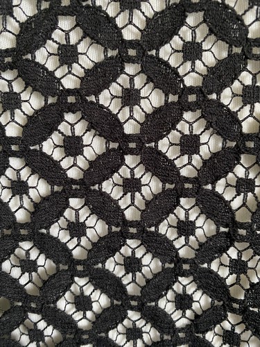 Metres black trellis - 2.1,