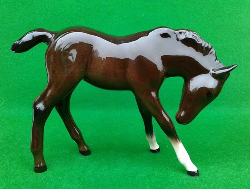 Beswick foal large head - foal,
