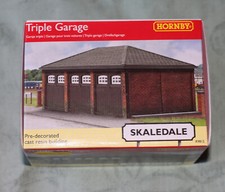 Hornby Skaledale R9812 Triple