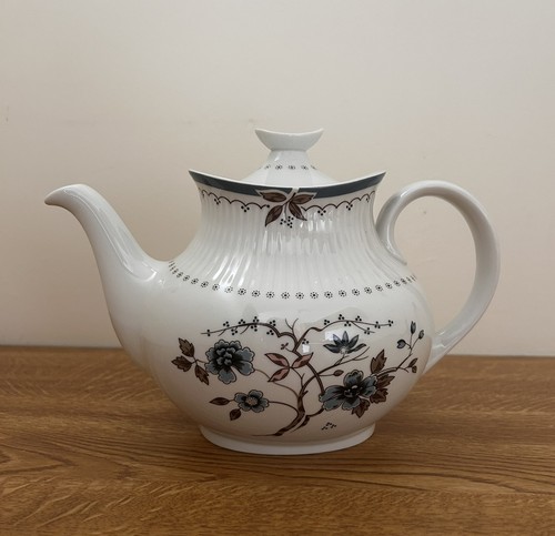 Royal doulton old colony - royal,