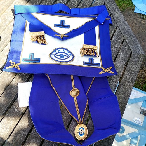 Freemason apron sash and - apron,