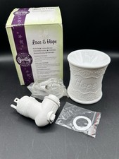 Scentsy Lace and Hope Mini