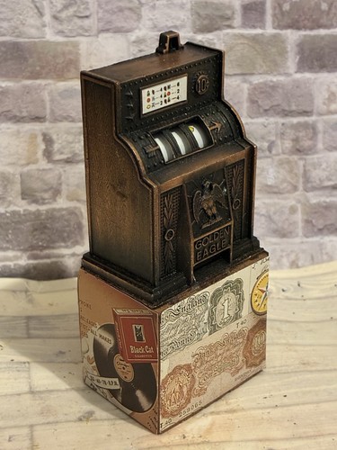 Dolls house scale - dolls, 1/12