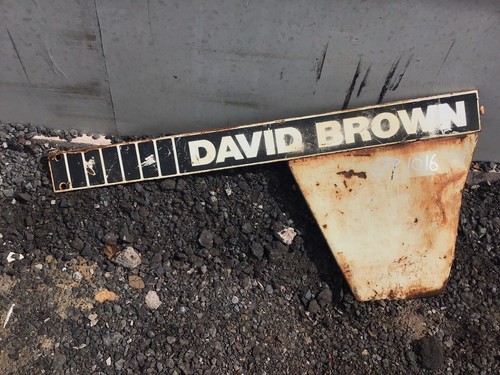 David brown 1390 tractor right - brown,