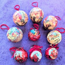 TRADITIONAL XMAS TREE BAUBLES  DECOUPAGE SANTA VICTORIAN STYLE RED RIBBON TRIM
