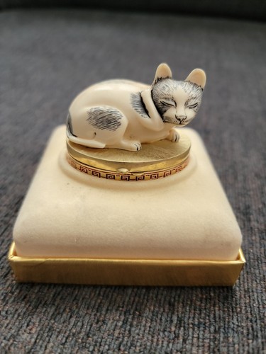 Vintage estee lauder cinnabar - vintage,