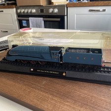 Amercom Steam Locomotive 1938 Class A4 No 4468 Mallard Vintage Model Train Wagon