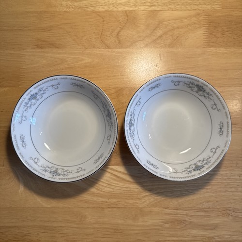 Pair wade fine porcelain - of,