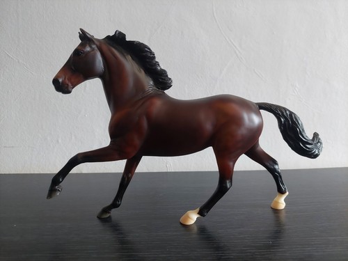 Breyer traditional flash - 1:9,