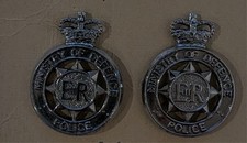Obsolete police collar badge x