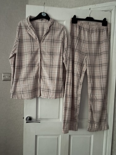 Marks and spencer pjs used - spencer,