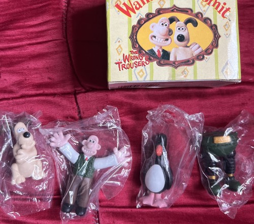 Wallace gromit mini figures - wallace,