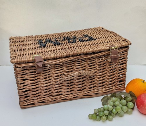 Small wicker hamper basket - hamper,