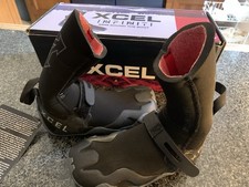 XCEL Infiniti 8mm Round Toe Wetsuit Boots.  Child’s size  10/11/12