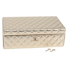 CHANEL Matelasse Jewelry Case