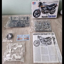 Tamiya Honda CB750F Motorcycle