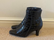 TLC Women's Black  Side Zip Up Heeled Leather Alligator Texture Ankle Boots UK 3