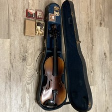 3/4 size violin