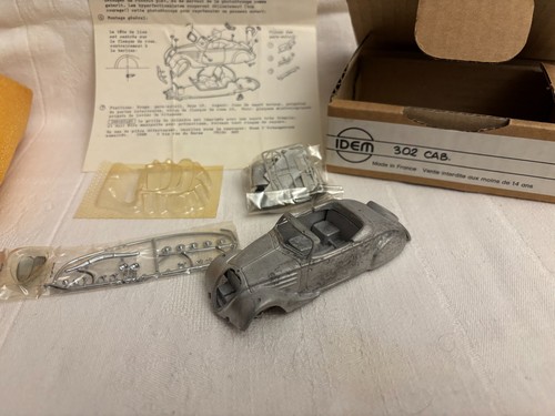 Peugeot 302 convertible 1 - convertible, 1/43