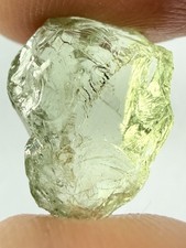 9.6 Ct Natural Grossular/green