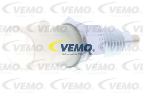 Reversing light switch oval