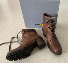 MANAS ladies lace up boot 