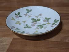 WEDGWOOD WILD STRAWBERRY BONE