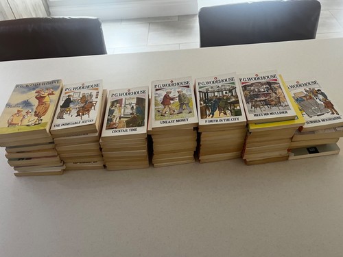 Wodehouse paperbacks 68 - paperbacks.,