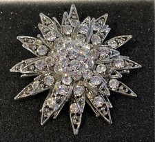 Stunning Vintage Star-shaped