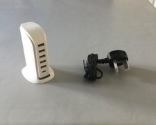 Multiport supercharger. 6 ports, 5 x USB and 1 x USB-C