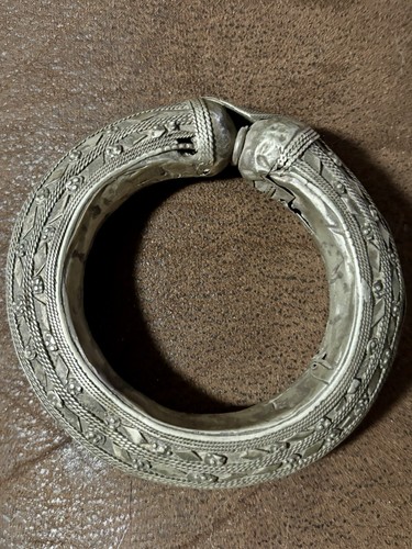 Antique bedouin silver cuff - antique,