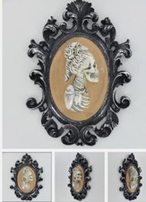 3D SKELETON FEMALE  PORTRAIT