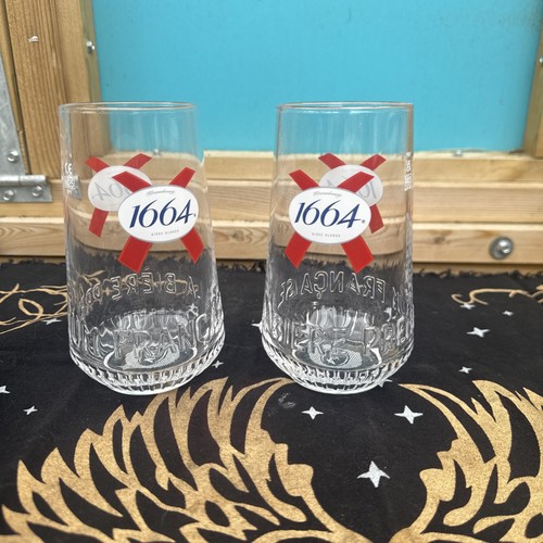Kronenbourg 1664 pint - kronenbourg, glasses