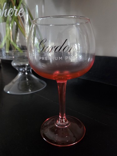 Gordons premium pink gin - premium,