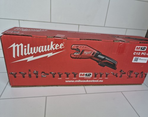 Milwaukee c12 12v - pc-0, compact
