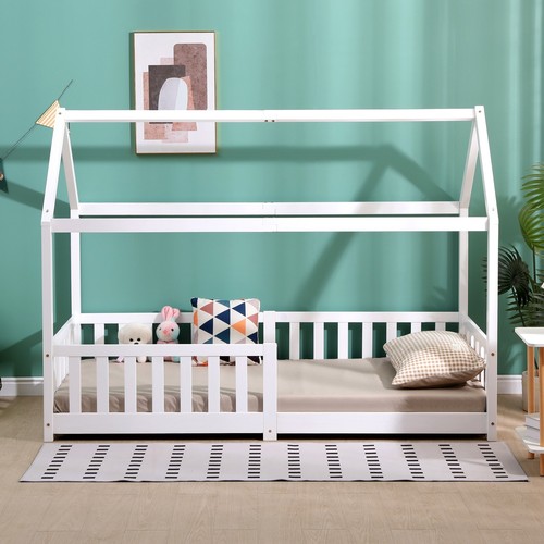 Pine wood house - pine,