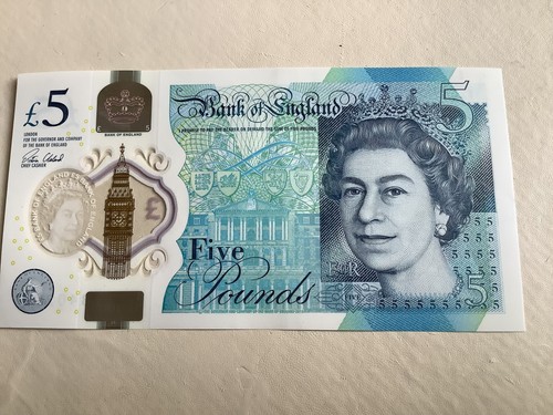 Five pounds banknote 5 - pounds, £5