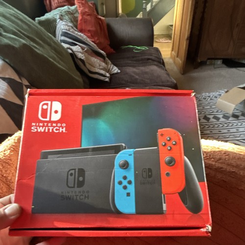 Nintendo switch console bundle - console,