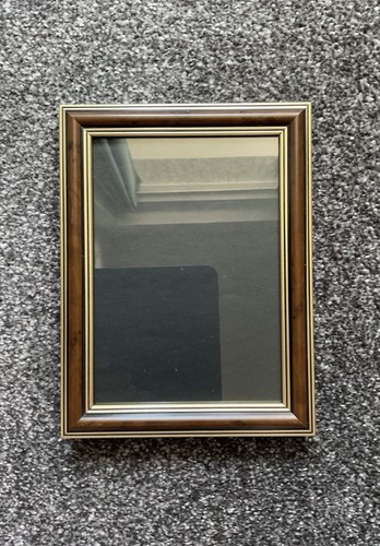 Medium freestanding wall - medium, freestanding/wall