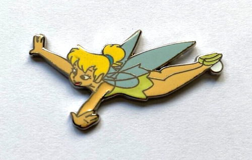 Disney pin badge - disney,