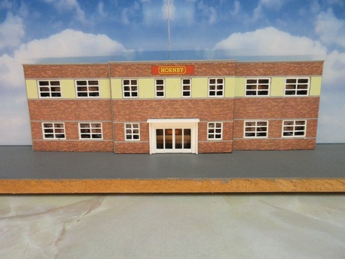 Hornby factory office - "oo",